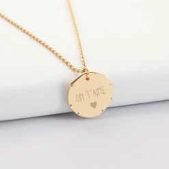 New HappyBulle Pendentif enfant personnalisé médaille contour scintillant gravée plaqué or 16 mm Plaqué or 18k