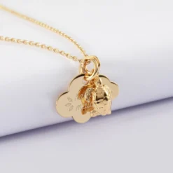 Sale HappyBulle Pendentif enfant personnalisé médaille gravée plaqué or nuage 20x14 mm et breloque tortue 10 mm Plaqué or 18k