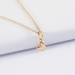 Best HappyBulle Pendentif enfant petit coeur bombé plaqué or 7 mm - x Atelier Wagram Plaqué or 18k