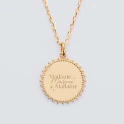 Best HappyBulle Pendentif EVJF personnalisé médaille soleil gravée plaqué or 20 mm Plaqué or 18k