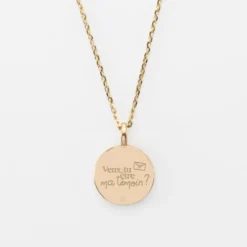Sale HappyBulle Pendentif EVJF personnalisé médaille gravée plaqué or soleil 14 mm Email blanc