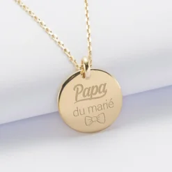 Best HappyBulle Pendentif homme Famille des mariés personnalisé médaille bombée gravée plaqué or 20 mm