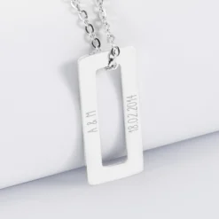 Sale HappyBulle Pendentif homme personnalisé médaille gravée acier rectangle évidé 32x14 mm