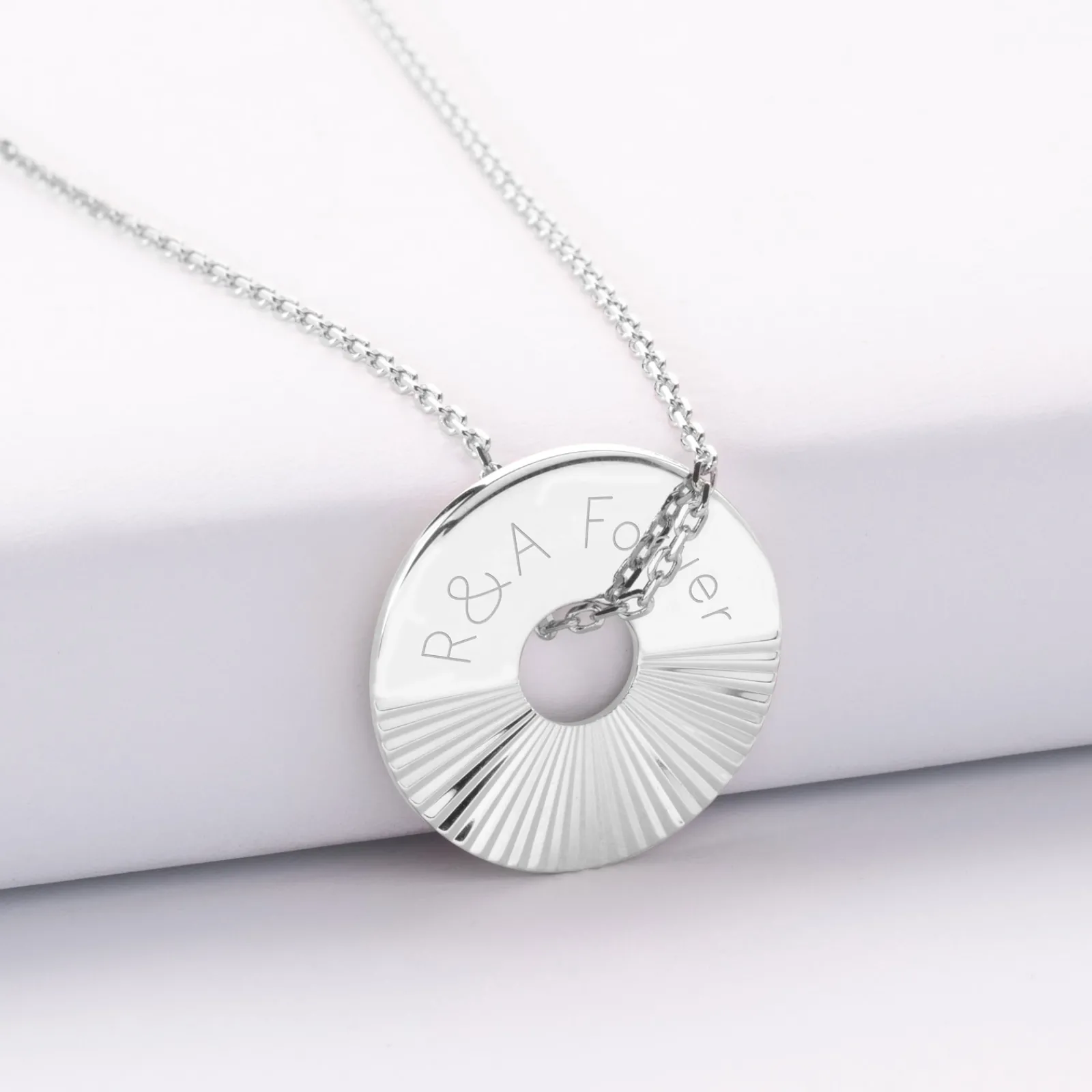 Hot HappyBulle Pendentif homme personnalisé médaille gravée argent cible soleil 20mm - Nos petits imparfaits