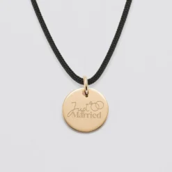 Best HappyBulle Pendentif Mariée personnalisé médaille gravée plaqué or 15 mm Plaqué or 18k