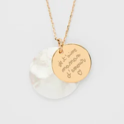 Best HappyBulle Pendentif personnalisé breloque nacre 25 mm et médaille gravée plaqué or 19 mm Plaqué or 18k