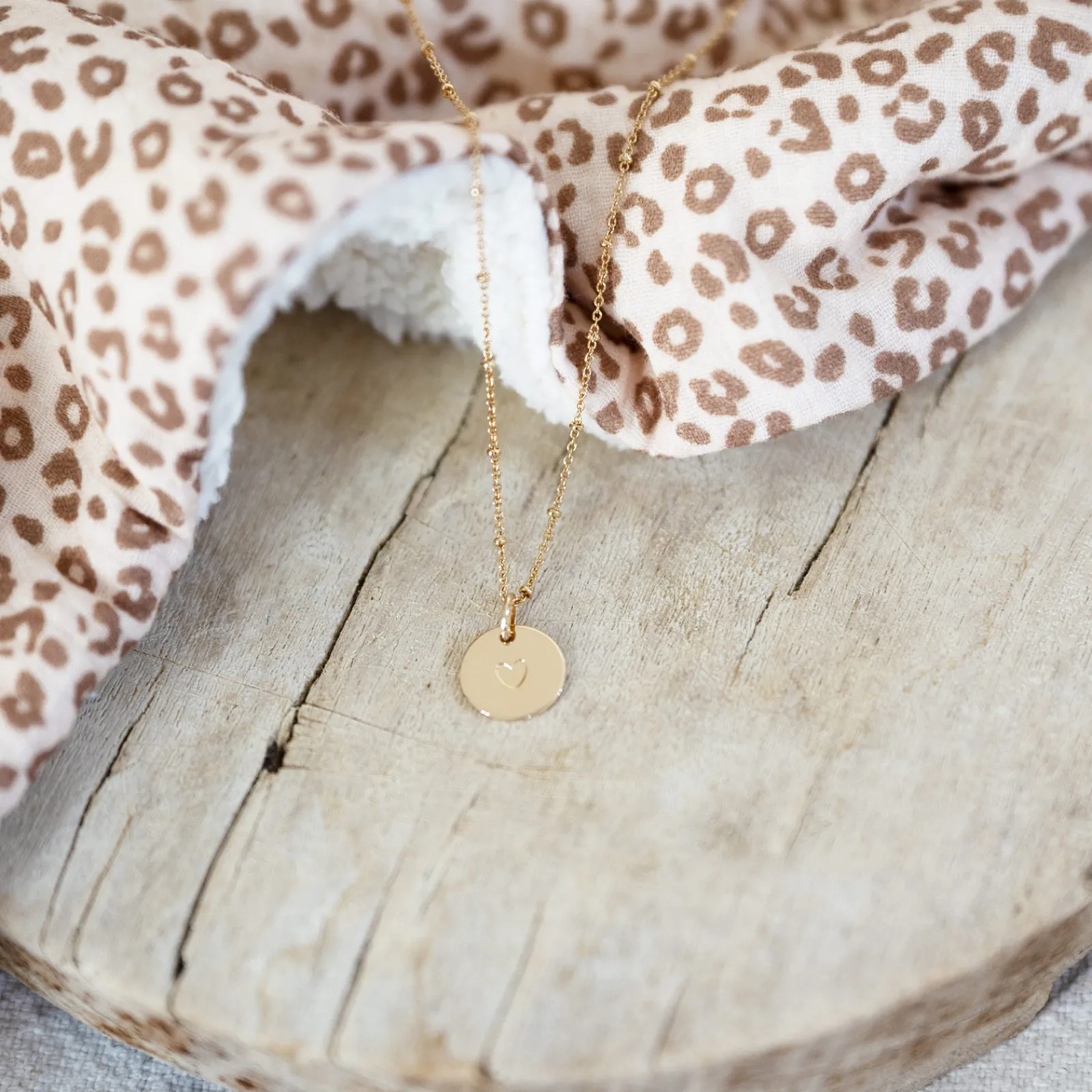 Hot HappyBulle Pendentif personnalisé coeur estampillé plaqué or 15 mm - x Atelier Wagram Plaqué or 18k