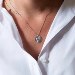 Best HappyBulle Pendentif personnalisé médaille soleil coeur bombé gravée argent 19 mm Argent rhodié 925