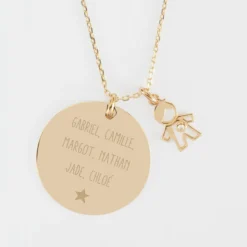 Online HappyBulle Pendentif personnalisé médaille gravée plaqué or 27 mm et breloque petit garçon zircon 12 mm Plaqué or 18k