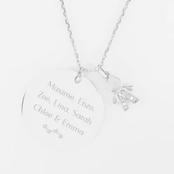 New HappyBulle Pendentif personnalisé médaille gravée argent 27 mm et breloque petit garçon scintillant 12 mm