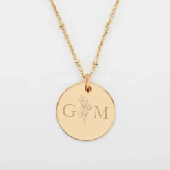 New HappyBulle Pendentif personnalisé médaille gravée plaqué or 19 mm - Edition spéciale mariage Initiales Florales Plaqué or 18k