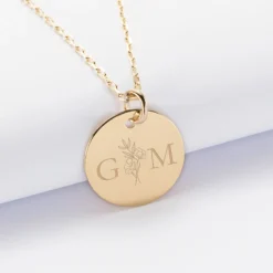 New HappyBulle Pendentif personnalisé médaille gravée plaqué or 19 mm - Edition spéciale mariage Initiales Florales Plaqué or 18k