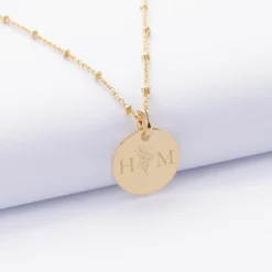 Sale HappyBulle Pendentif personnalisé médaille gravée plaqué or 15 mm - Edition spéciale mariage Initiales Florales Plaqué or 18k