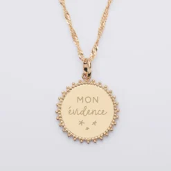 New HappyBulle Pendentif personnalisé médaille soleil gravée plaqué or 20 mm Plaqué or 18k