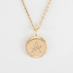 New HappyBulle Pendentif personnalisé médaille contour fleur gravée plaqué or 18 mm