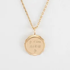 New HappyBulle Pendentif personnalisé médaille contour fleur gravée plaqué or 18 mm