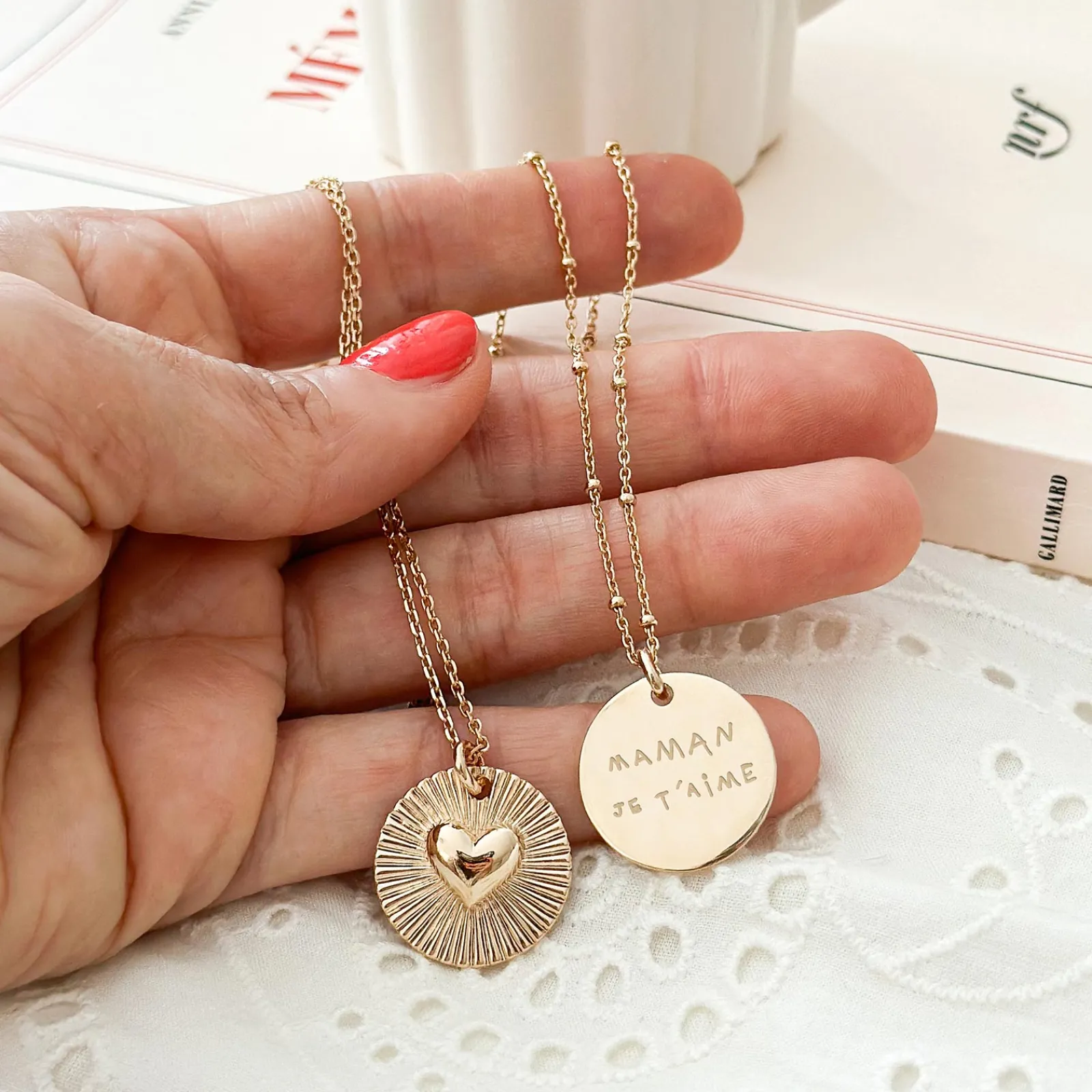 Hot HappyBulle Pendentif personnalisé médaille soleil coeur bombé gravée plaqué or 19 mm Plaqué or 18k