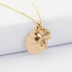 Online HappyBulle Pendentif personnalisé médaille gravée plaqué or 19 mm et breloque scintillant 15 mm Trèfle