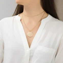 Online HappyBulle Pendentif personnalisé médaille gravée plaqué or 27 mm - Edition spéciale Mamie Plaqué or 18k