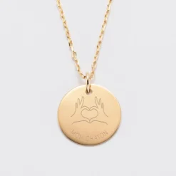 Outlet HappyBulle Pendentif personnalisé médaille gravée plaqué or 19 mm - Edition spéciale Love hand Plaqué or 18k