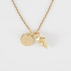 Outlet HappyBulle Pendentif personnalisé médaille gravée plaqué or 10 mm et breloque coquillage scalaire 12 mm