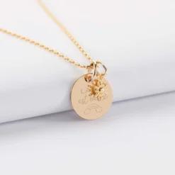 Outlet HappyBulle Pendentif personnalisé médaille gravée plaqué or 15 mm et breloque étoile brillante 6 mm Plaqué or 18k