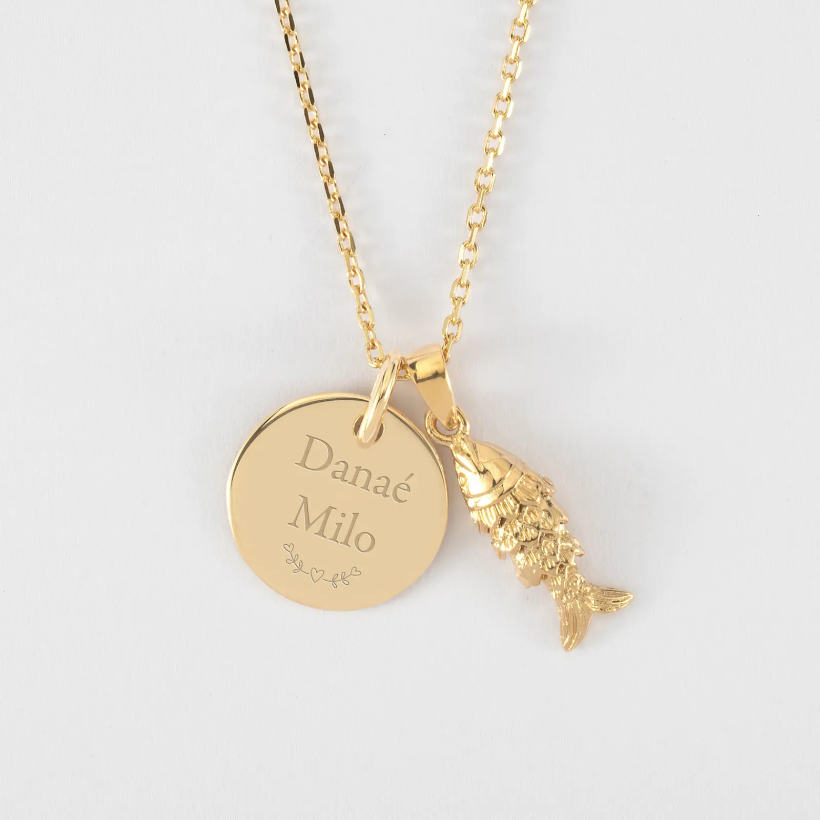 Best HappyBulle Pendentif personnalisé médaille gravée plaqué or 15 mm et breloque(s) summer - à composer Plaqué or 18k