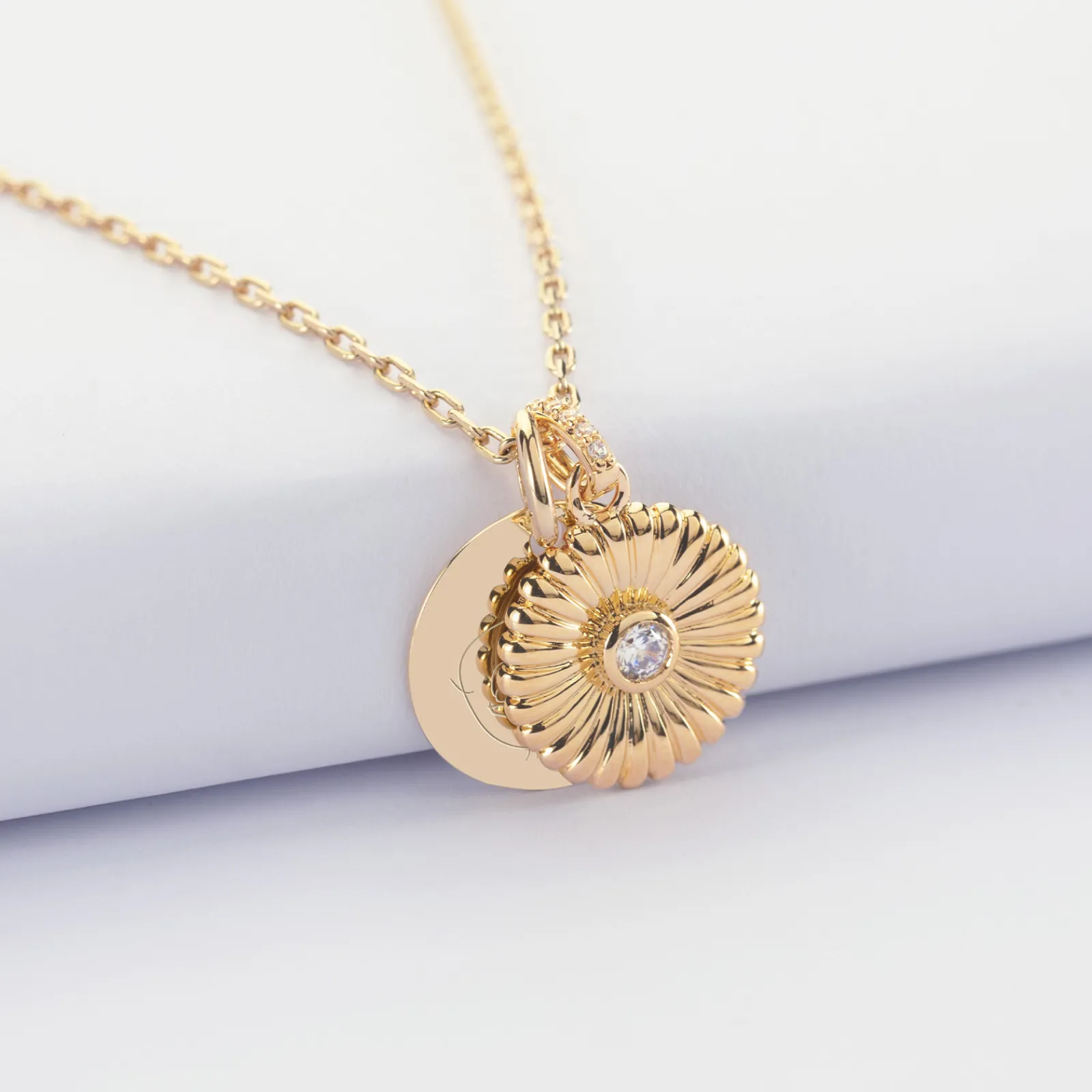 Best HappyBulle Pendentif personnalisé médaille gravée plaqué or 15 mm et breloque scintillant 14 mm Tournesol