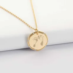 Clearance HappyBulle Pendentif personnalisé médaille contour scintillant gravée plaqué or 16 mm Plaqué or 18k