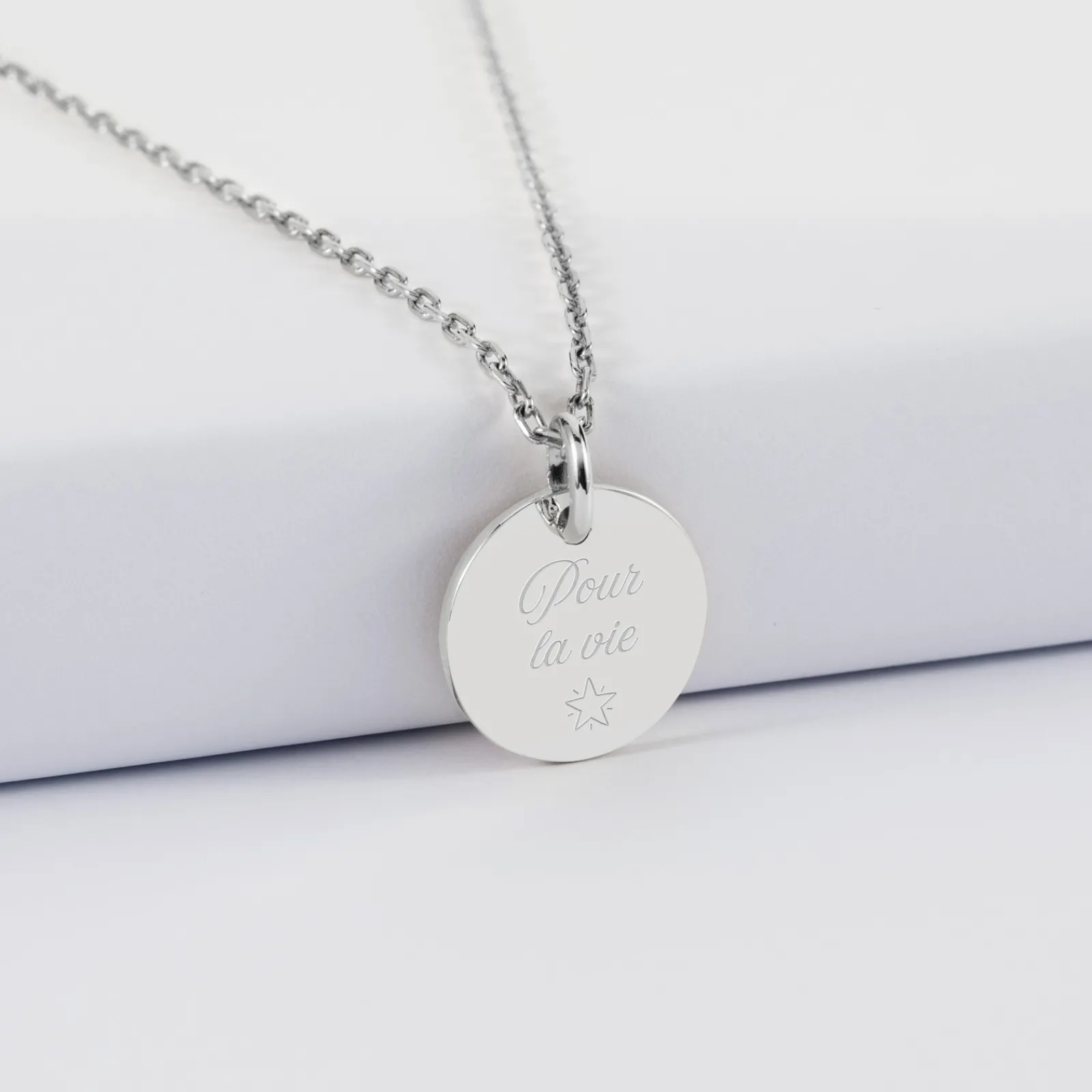 Outlet HappyBulle Pendentif personnalisé médaille martelée gravée argent 15 mm Argent rhodié 925
