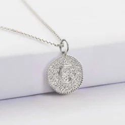 New HappyBulle Pendentif personnalisé médaille gravée argent lettre initiale texturée 14 mm Argent rhodié 925