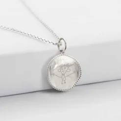 New HappyBulle Pendentif personnalisé médaille gravée argent lettre initiale texturée 14 mm Argent rhodié 925