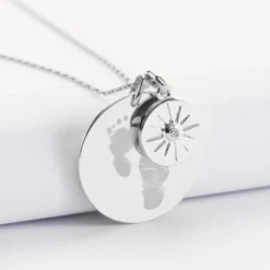 HappyBulle Pendentif personnalisé médaille gravée argent 27 mm et breloque soleil scintillant 14 mm Argent rhodié 925