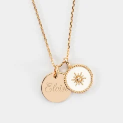 Outlet HappyBulle Pendentif personnalisé médaille gravée plaqué or 15 mm et breloque soleil 14 mm Email blanc