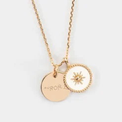 Outlet HappyBulle Pendentif personnalisé médaille gravée plaqué or 15 mm et breloque soleil 14 mm Email blanc