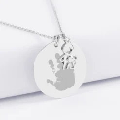 Best HappyBulle Pendentif personnalisé médaille gravée argent 27 mm et breloque petit garçon zircon 12 mm Argent rhodié 925
