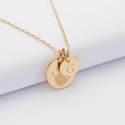 Sale HappyBulle Pendentif personnalisé médaille gravée plaqué or 15 mm et breloque ronde 10 mm Plaqué or 18k