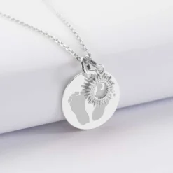 Best HappyBulle Pendentif personnalisé médaille gravée argent 19 mm et breloque soleil 10 mm Argent rhodié 925