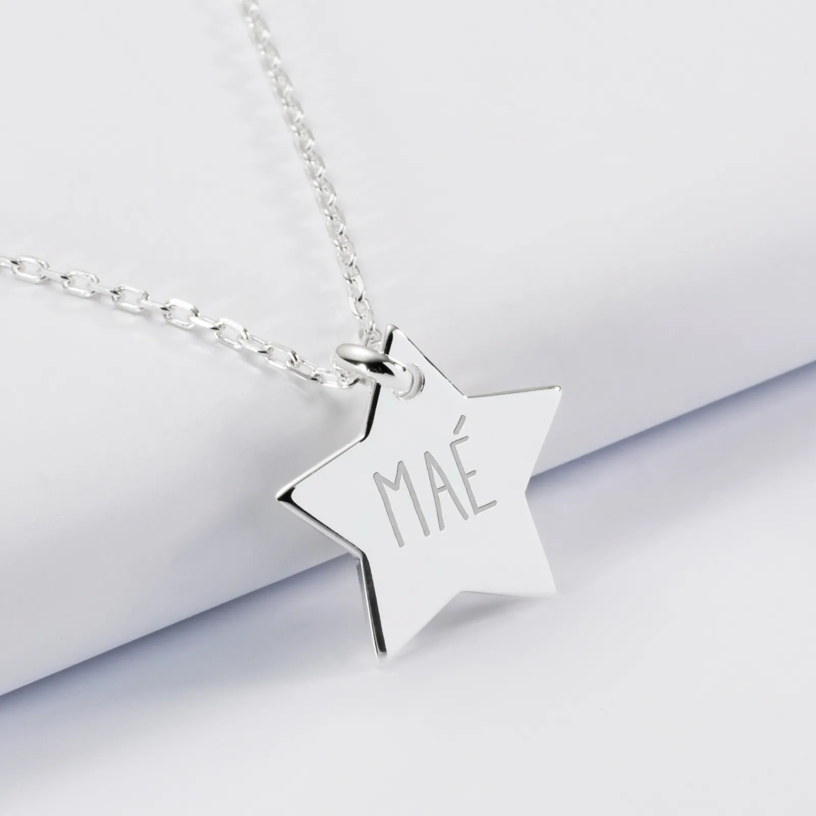 New HappyBulle Pendentif personnalisé prénom médaille gravée argent dormeuse étoile 20x20 Argent rhodié 925