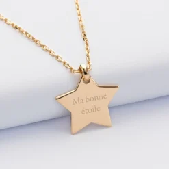 Sale HappyBulle Pendentif personnalisé prénom médaille gravée plaqué or étoile 20x20 mm Plaqué or 18k