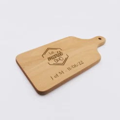 Outlet HappyBulle Planche à découper avec poignée EVG personnalisée bois gravé 12x26 cm