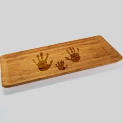 Outlet HappyBulle Plateau personnalisé bois gravé 35x20 cm - Nos petits imparfaits