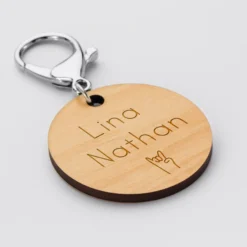 Discount HappyBulle Porte clé personnalisé gravée bois médaille ronde 50 mm - Merci Maîtresse