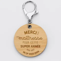 Sale HappyBulle Porte clé personnalisé gravée bois médaille ronde 50 mm "Merci Maîtresse" - Nos petits imparfaits