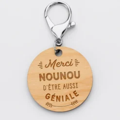 Online HappyBulle Porte-clés gravé bois médaille ronde 50 mm - Edition spéciale "Merci Nounou"