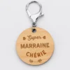 HappyBulle Porte-clés gravé bois médaille ronde 50 mm - Edition spéciale "Super Marraine"