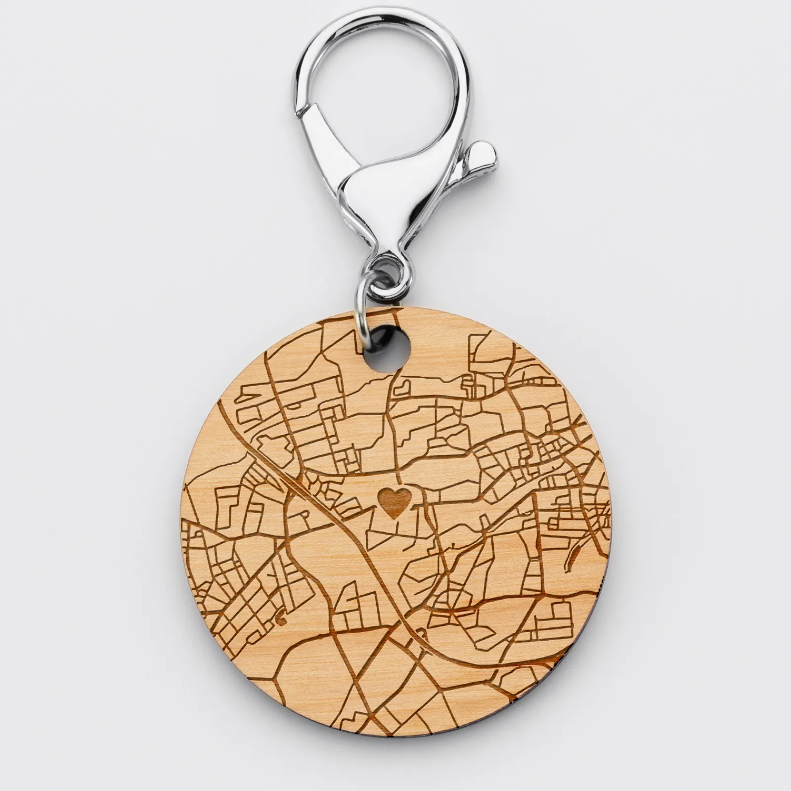 Discount HappyBulle Porte-clés personnalisé gravé médaille ronde 50 mm "Géo map" Bois