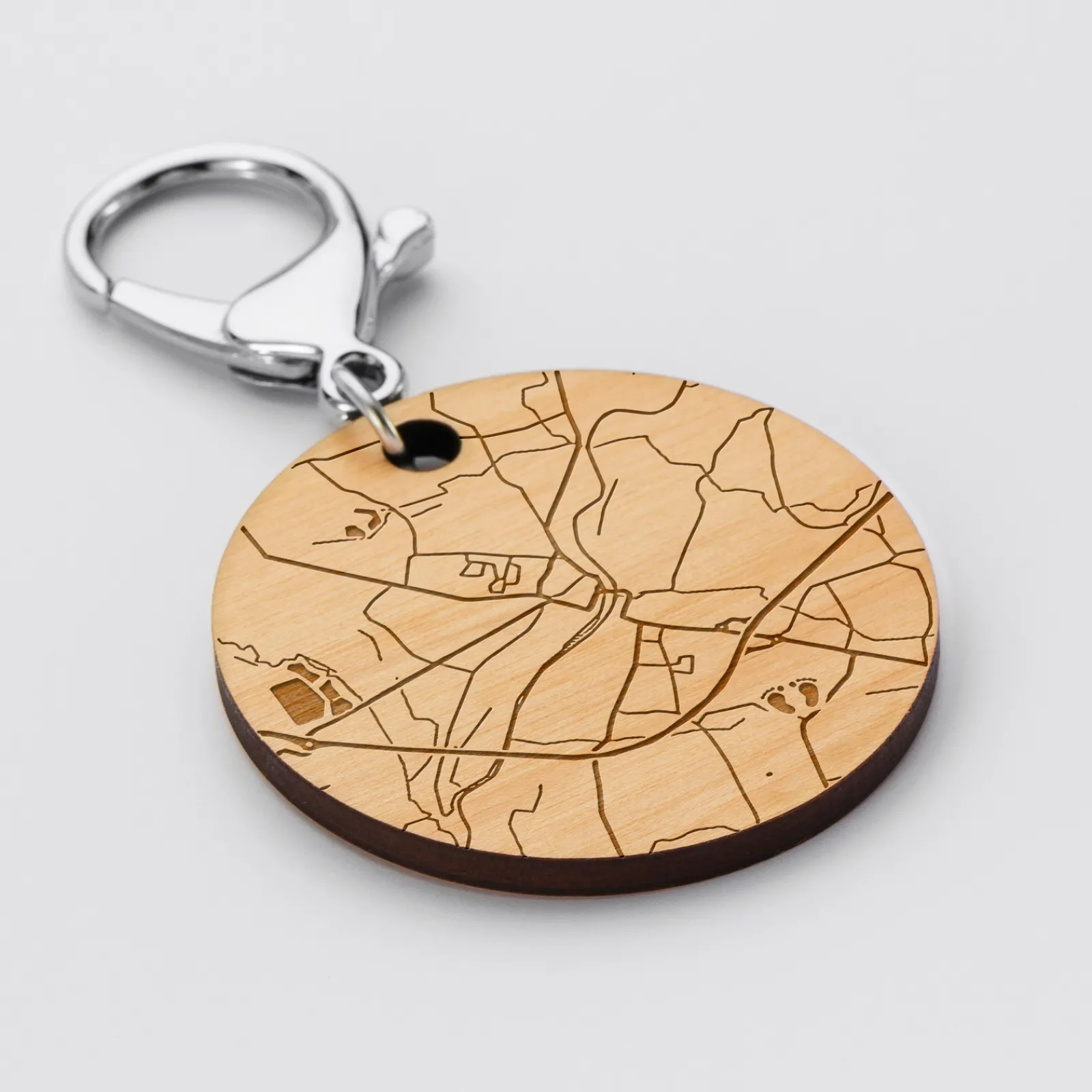 Discount HappyBulle Porte-clés personnalisé gravé médaille ronde 50 mm "Géo map" Bois