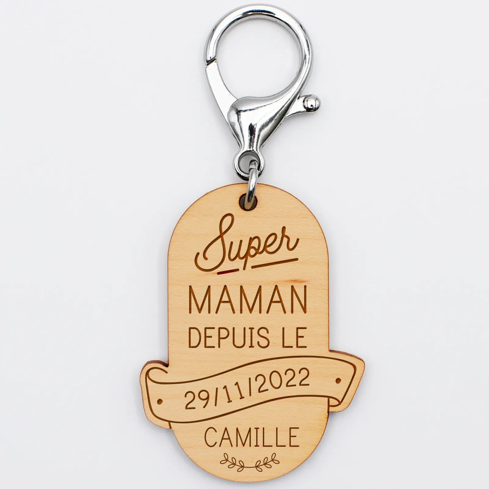 Discount HappyBulle Porte-clés personnalisé gravé bois médaille ovale 58x43 mm - "Super maman depuis"