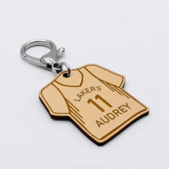 HappyBulle Porte-clés personnalisé gravé bois Maillot de 50x50 mm Basket